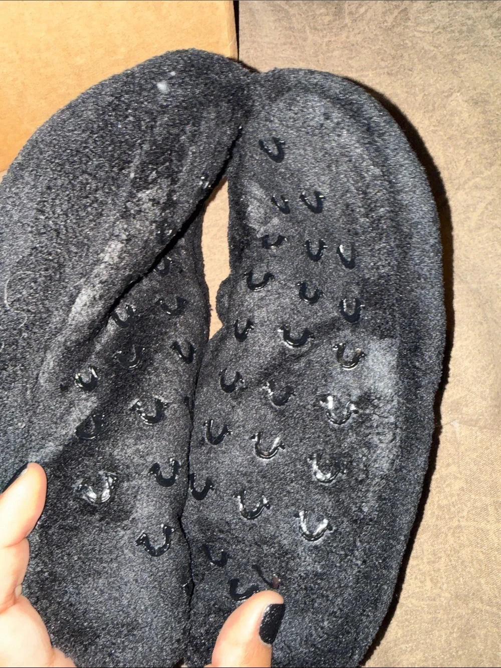 NEW True Religion Black, Gray and Camouflage Men's Sock & Slipper Set